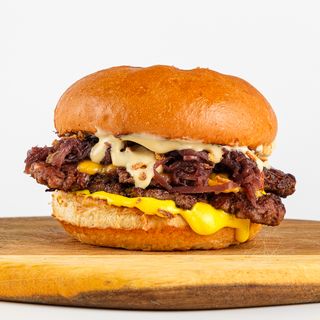 Onion cheese burger