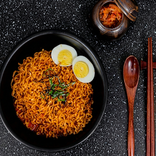 Острый Бульдак рамен (365г)