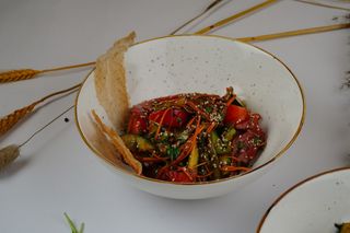 Острый салат с говядиной (250г)