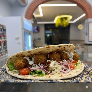 Piadina falafel