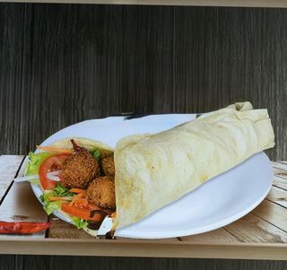 Piadina falafel
