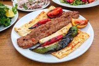 Piatto Adana kebap
