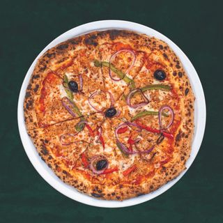 Pizza Tonno