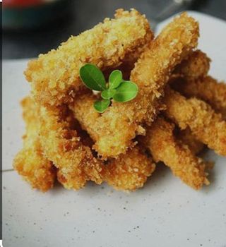 Petto pollo fritto speziato in pezzetti