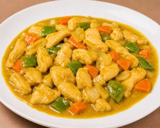 59. Pollo in salsa curry