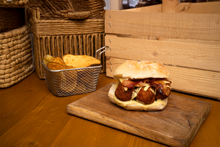 Tu vo fa l'americano