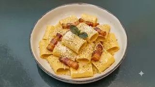 Paccheri alla carbonara