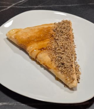 Palačinka Med i orasi