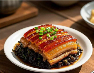 114梅菜扣肉Pancetta brasata con verdura