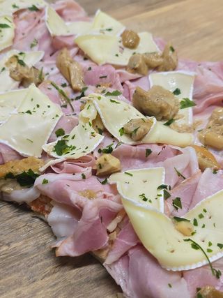 Pancetta, brie e porcini