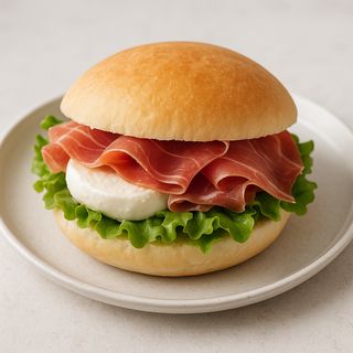 Panciotto crudo, bufala e insalata