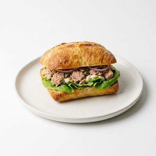 Panino con tonno