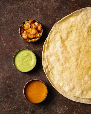 Papadums com Molhos