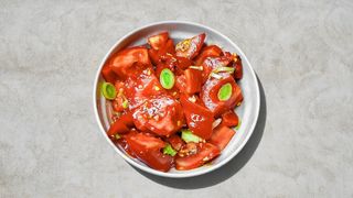 Paradajz salata