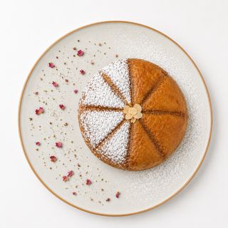 Pastilla De Poulet Aux Amandes