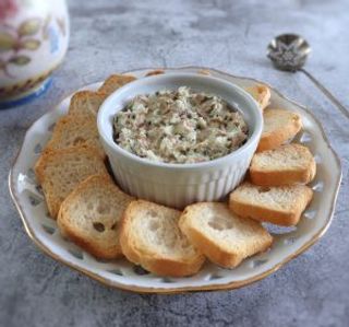 Paté Caseiro de Atum com Tostinhas