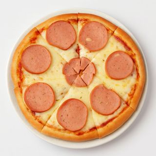 Pepperoni pizza