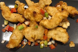 Pesce fritto con sale e pepe（椒盐鱼）