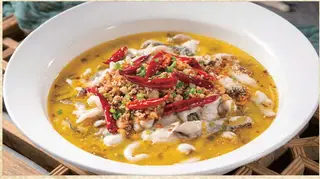 Pesce con cavolo fermentato