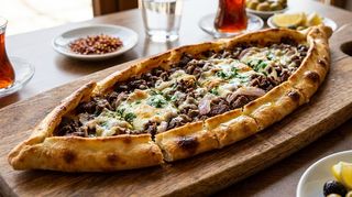 Pide kavurmali