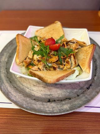 Pileća salata