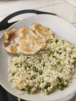 File od piletine s prilogom