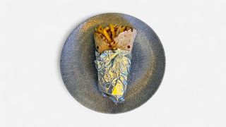 Pileći giros u integralnoj tortilji