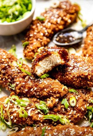 Pileći prutići u sezamu