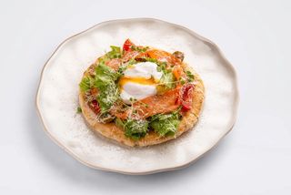 Пита с лососем (250г)
