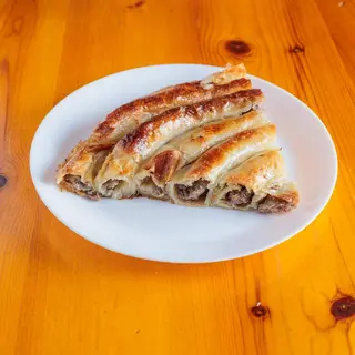 Pita sa junećim mesom