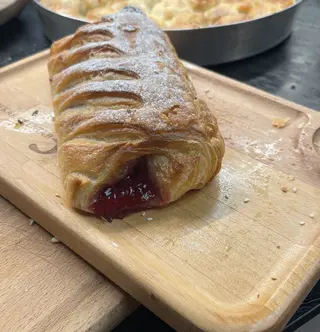 Pita sa višnjom