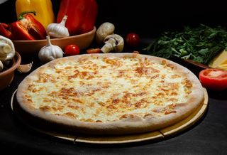 Пицца Четыре сыра (400г)