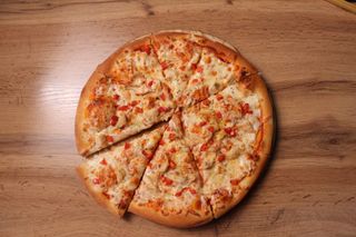 Пицца с курицей (30см/700г)