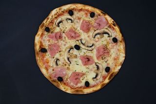 Pizza Capricciosa