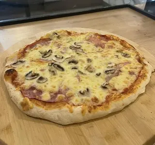 Pizza Capricciosa