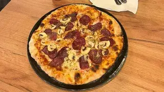 Pizza Capricciosa