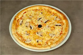 Pizza Funghi