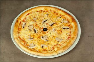 Pizza Funghi