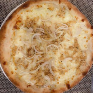 Pizza Pollo com Crema