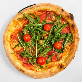 Pizza Pršut