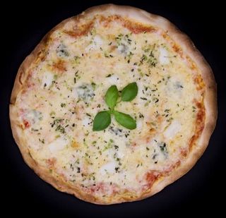 Pizza Quatro Formaggi