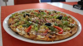 Pizza tonno 33cm