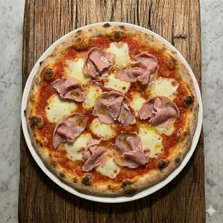 Pizza con il cotto