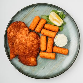 Pohana piletina s kroketima