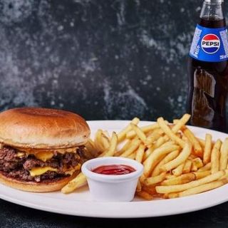 Pohovano belo 250 gr, Pomfrit , Pepsi