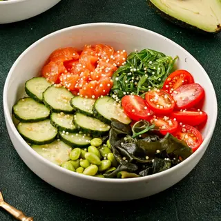 Поке-боул с лососем/ Poke Bowl cu Somon