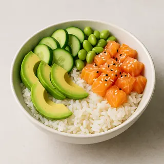 Poke riso, salmone, avocado