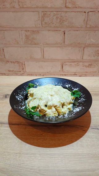 Polo pasta
