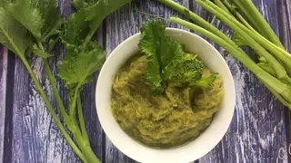Polpette su crema di friarielli napoletani aglio olio e peperoncino 6 pezzi