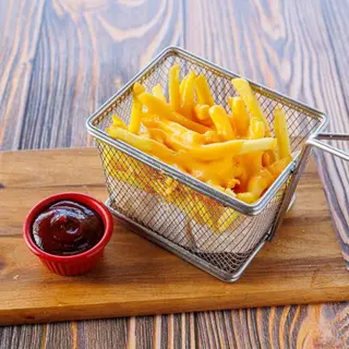 Pomfrit sa sirom